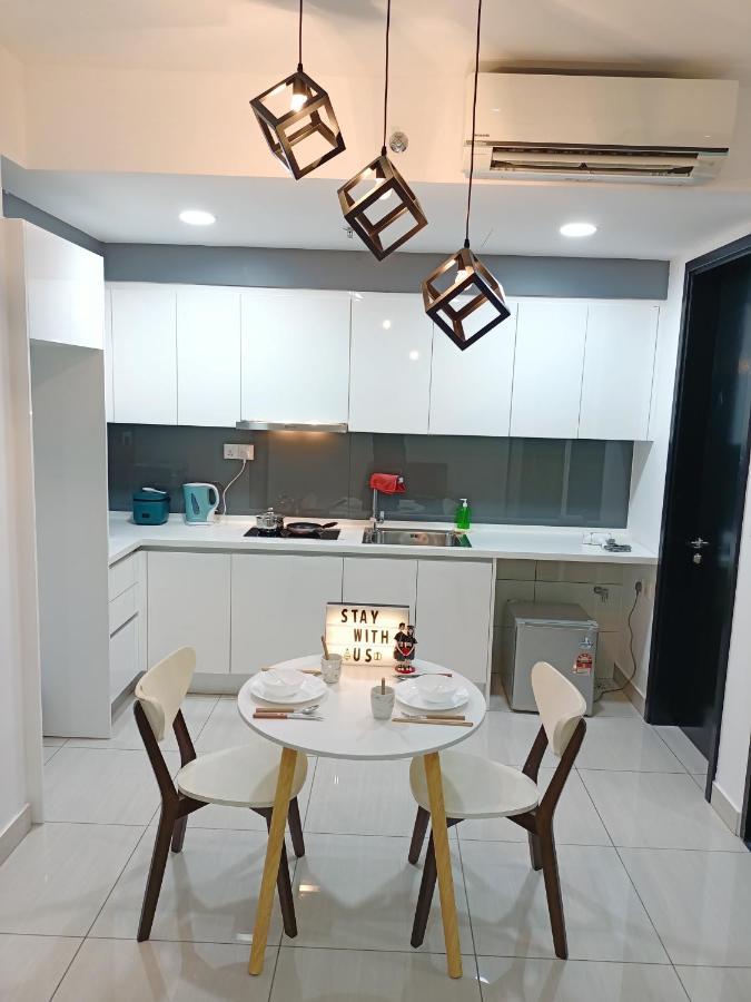 C1113 Almas Suites Galaxy Space Netflix By Stay Nusajaya  Exterior photo